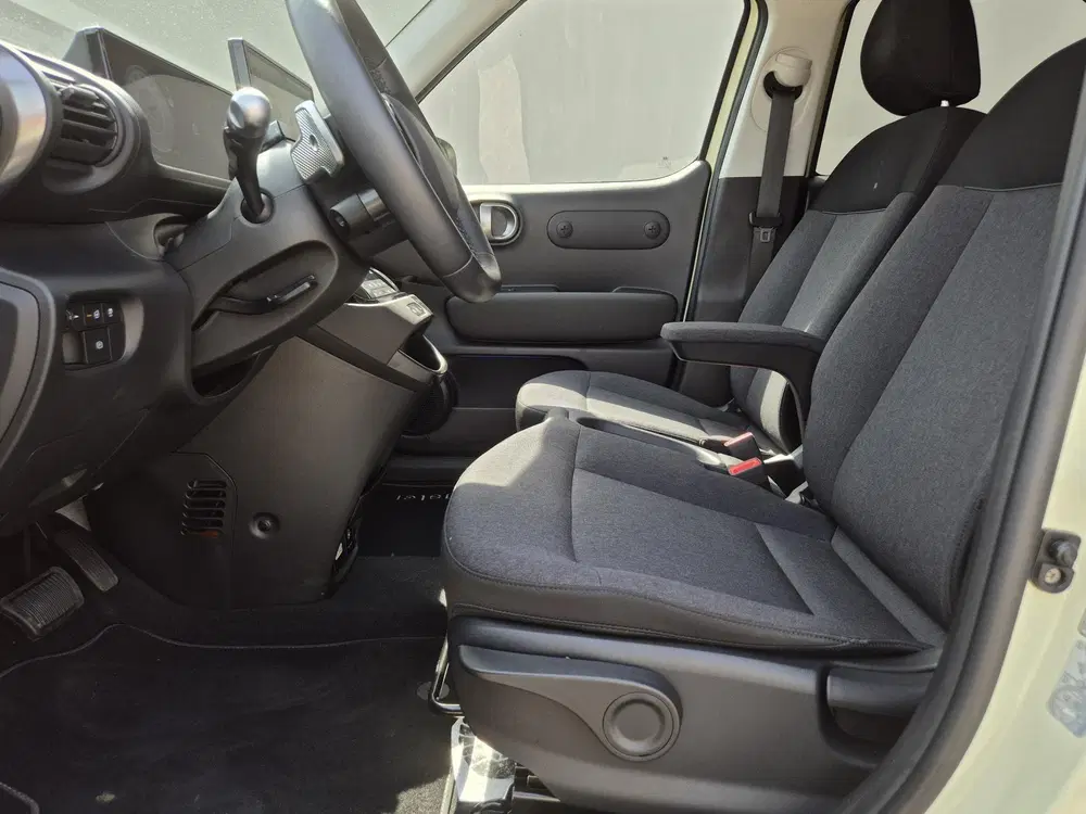 Hyundai Inster Evolve Plus 49 kWh uit 2025, foto 9