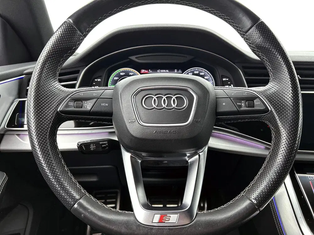 Audi Q8 60 TFSI e quattro Pro Line S Competition 4 uit 2021, foto 16