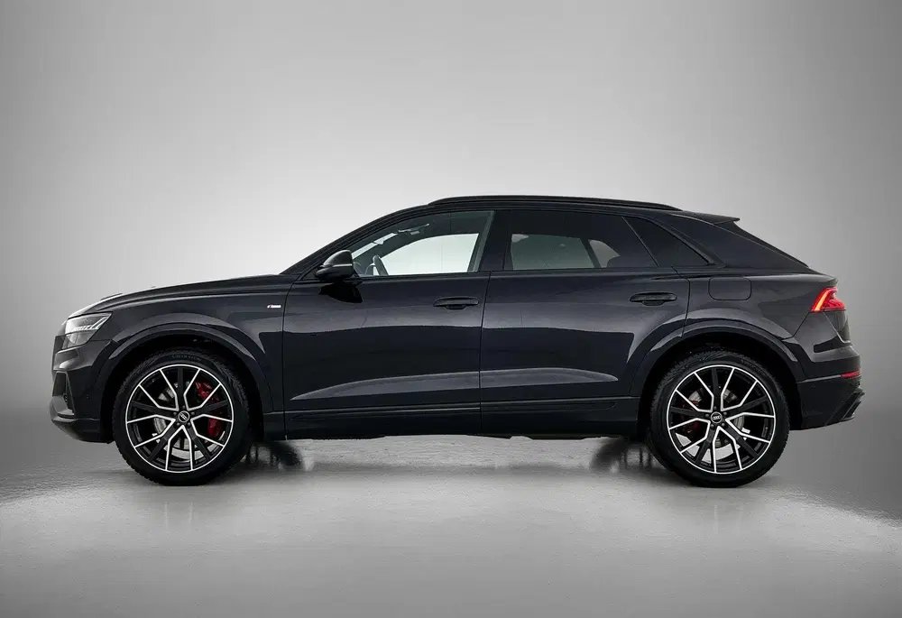 Audi Q8 60 TFSI e quattro Pro Line S Competition 4 uit 2021, foto 3