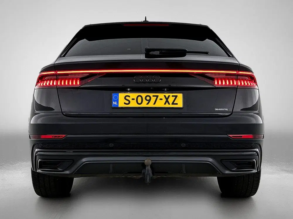 Audi Q8 60 TFSI e quattro Pro Line S Competition 4 uit 2021, foto 4