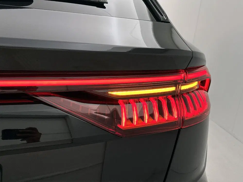 Audi Q8 60 TFSI e quattro Pro Line S Competition 4 uit 2021, foto 9