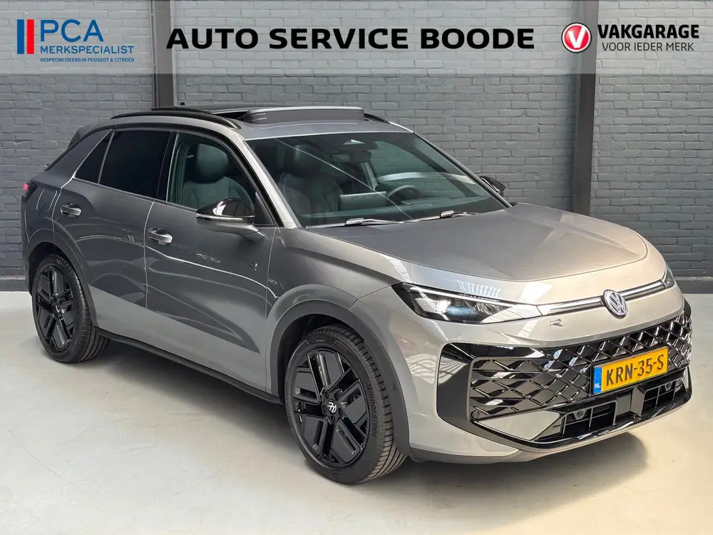 Volkswagen T-Roc 1.5 eTsi (150 pk) R-Line automaat - panoram uit 2026, foto 2