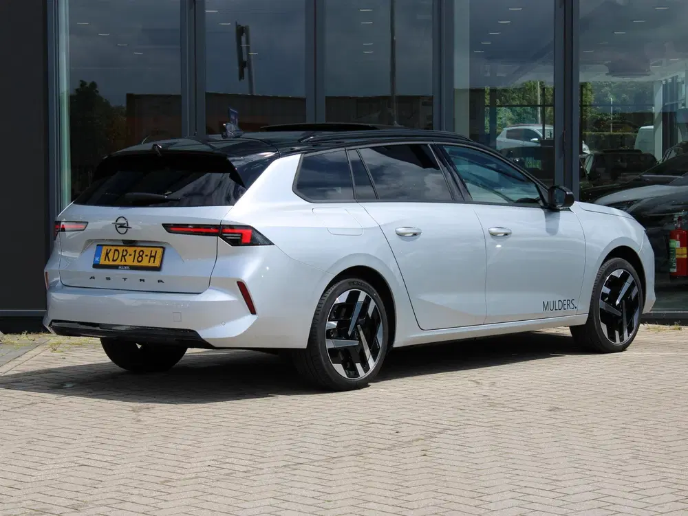 Opel Astra 58 kWh Ultimate VOORRAAD uit 2026, foto 2