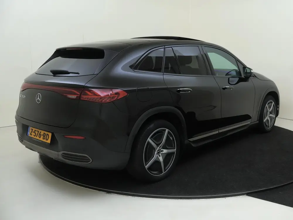 Mercedes-Benz EQE SUV 350+ AMG Line 96 kWh Premium Plus uit 2024, foto 2