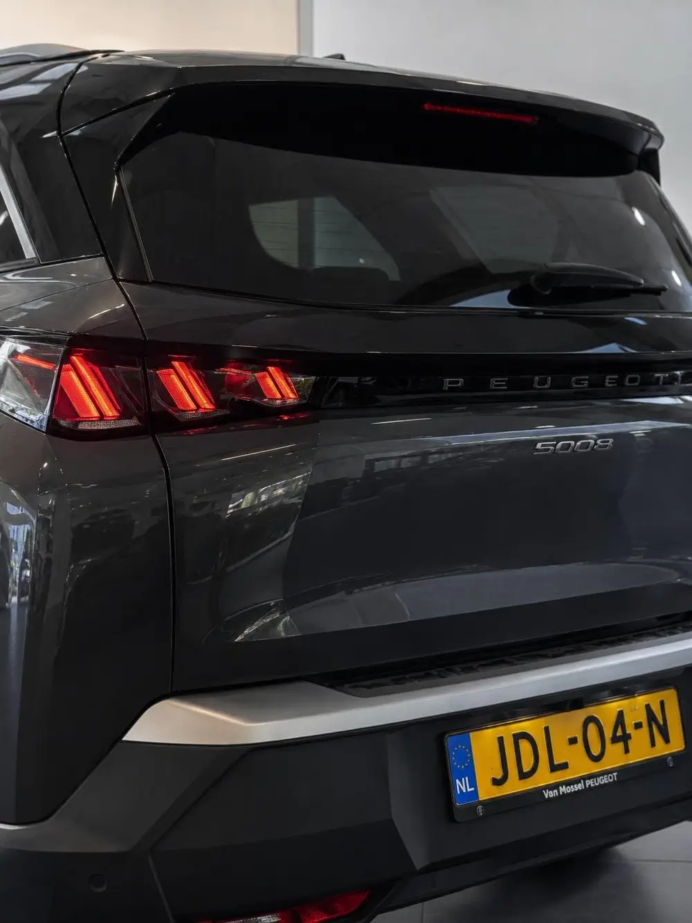 Peugeot 5008 1.2 Hybrid 145 Allure 7p uit 2025, foto 12