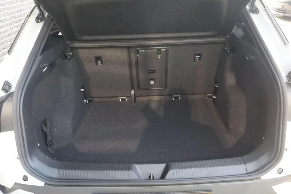 Volkswagen ID.4 286pk Pro Limited Edition 77 kWh | Trekhaak uit 2026, foto 15