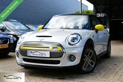 Mini Electric Charged 33 kWh (F56)Leder uit 2019