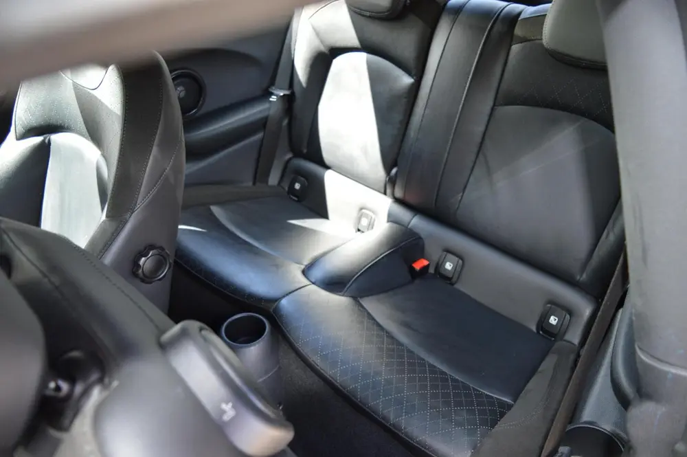 Mini Electric Charged 33 kWh (F56)Leder uit 2019, foto 14