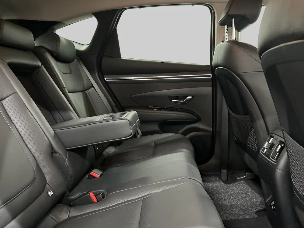 Hyundai TUCSON 1.6 T-GDI PHEV Premium 4WD uit 2024, foto 14