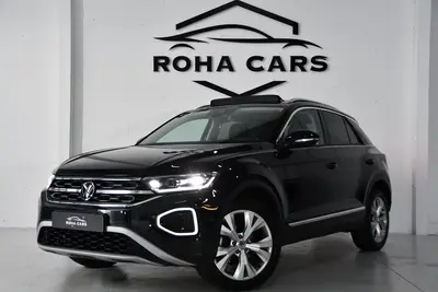 Volkswagen T-roc 1.5 TSI Highline*Pano*Blindspot*keyless uit 2023