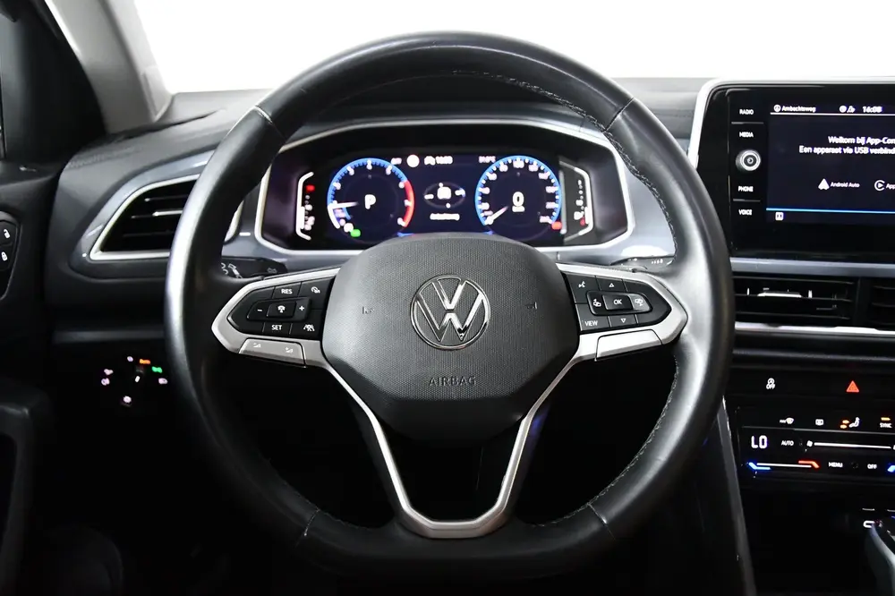Volkswagen T-roc 1.5 TSI Highline*Pano*Blindspot*keyless uit 2023, foto 12