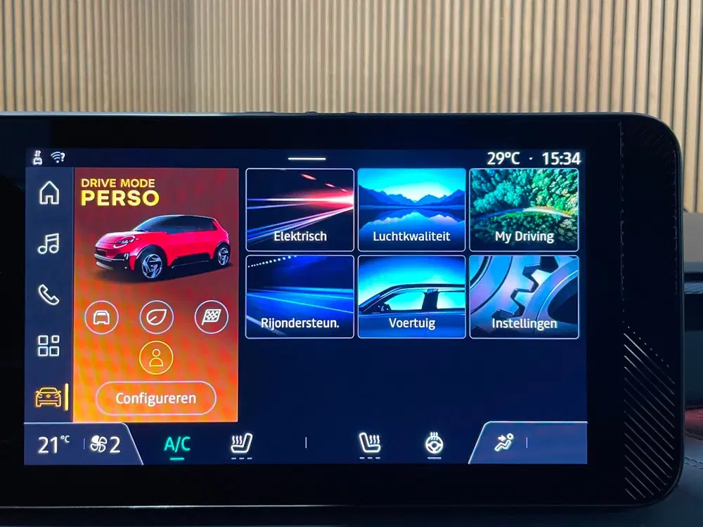 Nissan Micra EVOLVE 52 kWh uit 2025, foto 12