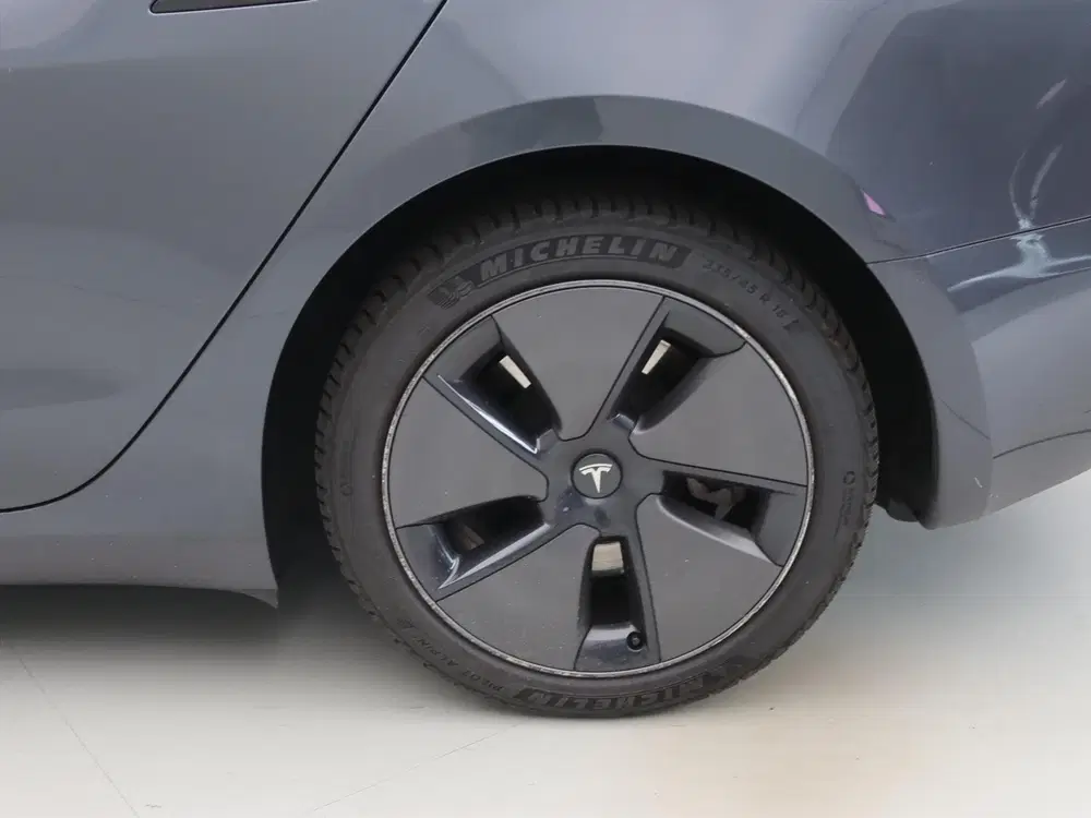 Tesla Model 3 Long-Range AWD 351pk 75 kWh 93.6% SoH UPGR uit 2023, foto 13