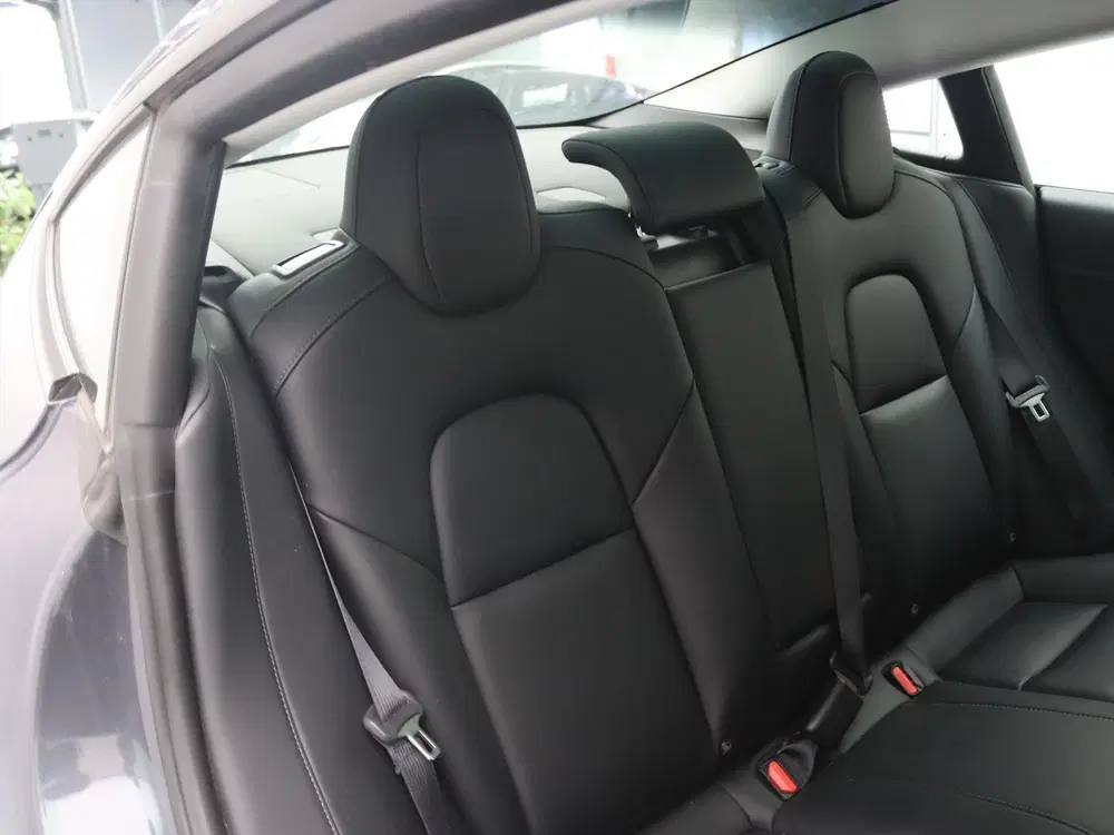 Tesla Model 3 Long-Range AWD 351pk 75 kWh 93.6% SoH UPGR uit 2023, foto 14