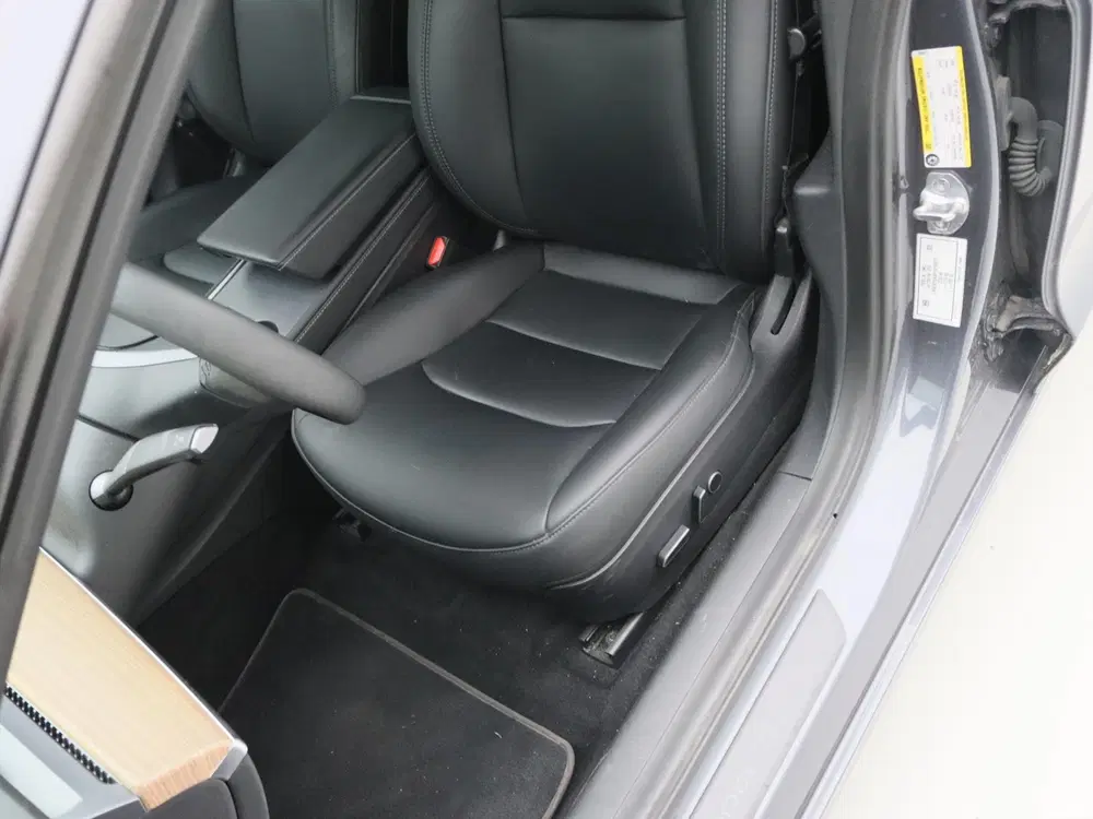 Tesla Model 3 Long-Range AWD 351pk 75 kWh 93.6% SoH UPGR uit 2023, foto 18