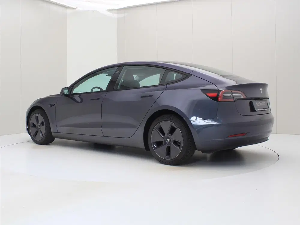 Tesla Model 3 Long-Range AWD 351pk 75 kWh 93.6% SoH UPGR uit 2023, foto 4