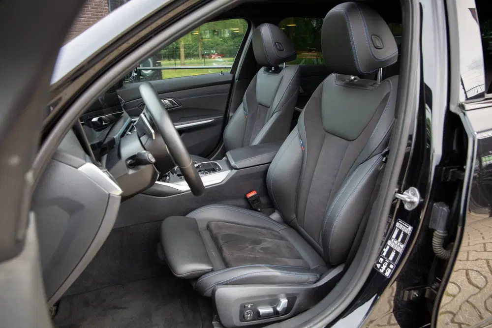 BMW 3-serie 3 Serie Touring M340i xDrive 374PK uit 2023, foto 4