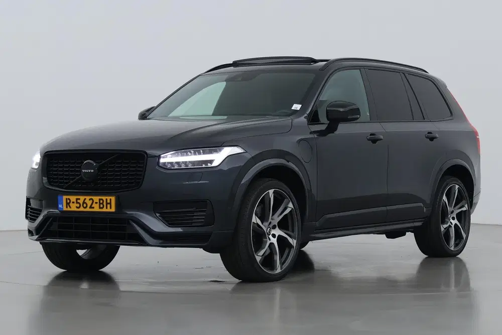 Volvo XC90 T8 R-Design uit 2021, foto 8