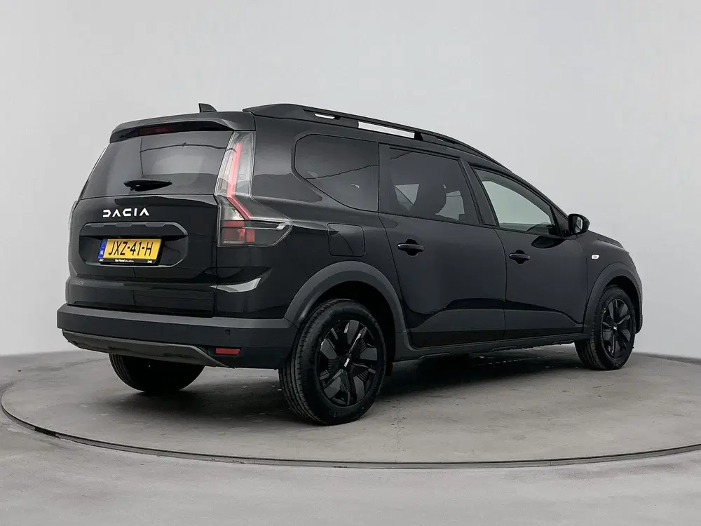 Dacia Jogger 1.0 TCe Expression 7 persoons. 110PK uit 2026, foto 4