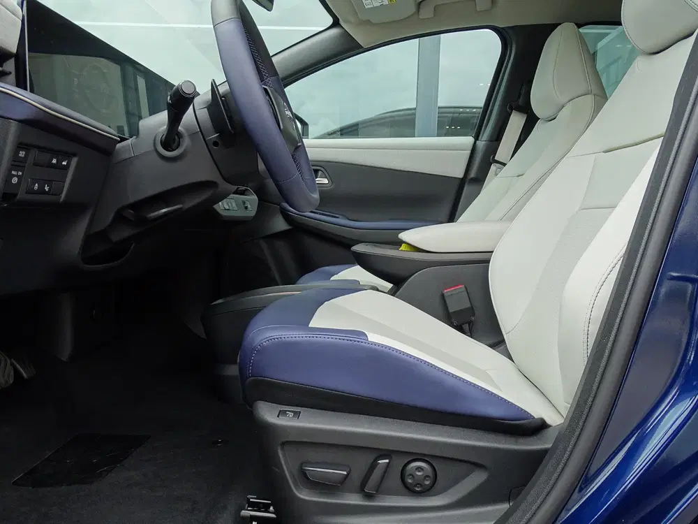 Nissan Leaf Evolve 75 kWh ELEKTRISCHE VOORSTOELEN uit 2026, foto 7