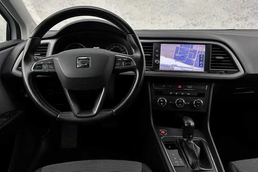 SEAT Leon 1.0 EcoTSI uit 2019, foto 12