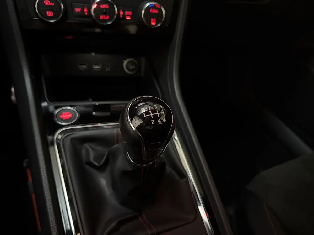 SEAT Ateca 1.5 TSI 150pk FR Business Intense LED 360 Camera uit 2019, foto 20