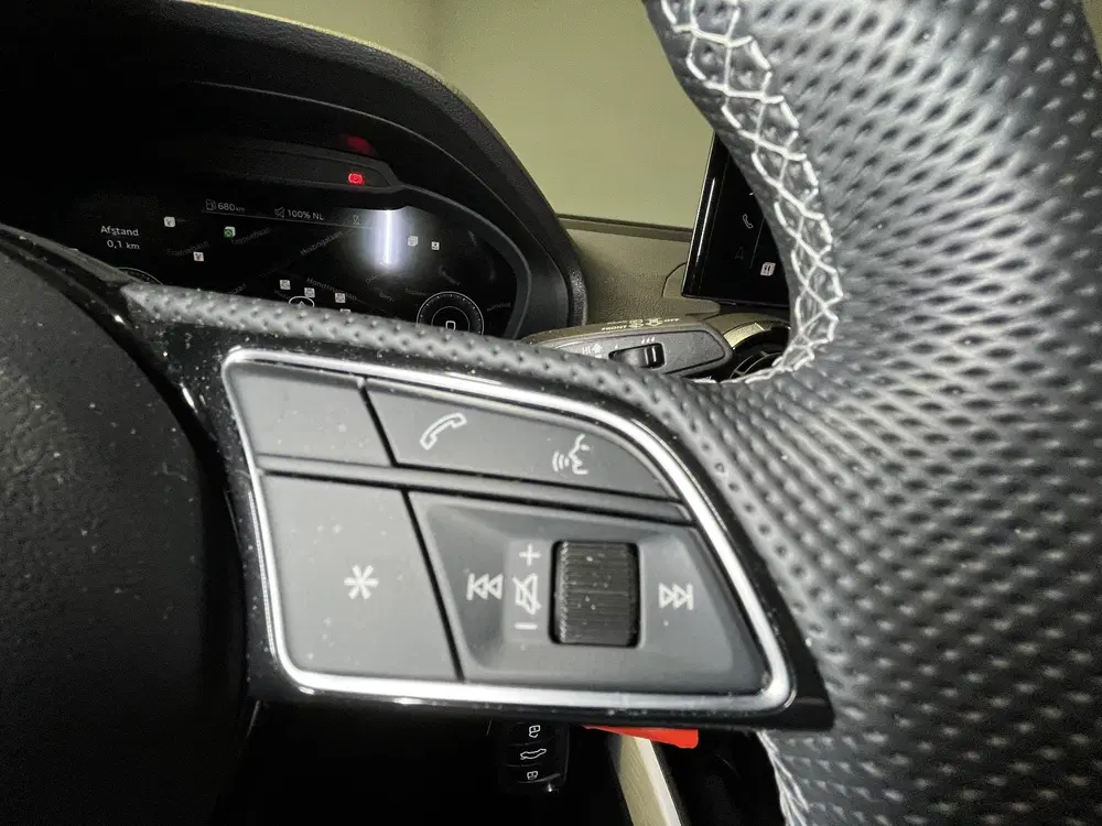 Audi Q2 35 TFSI S Edition uit 2025, foto 20