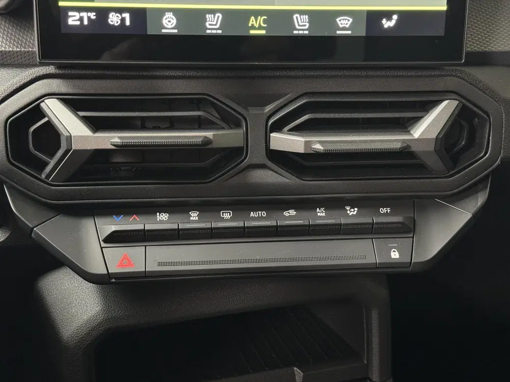 Dacia Duster 1.8 hybrid 155 limited edition uit 2026, foto 13