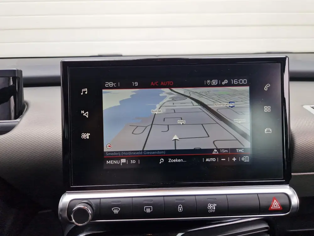 Citroën C4 Cactus Citroen C4 Cactus 1.2 110PK Business NL Auto|Dealer onderh.| uit 2019, foto 20