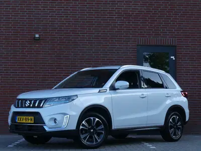 Suzuki Vitara 1.4 Boosterjet Style Smart Hybrid (bj 2021 uit 2021