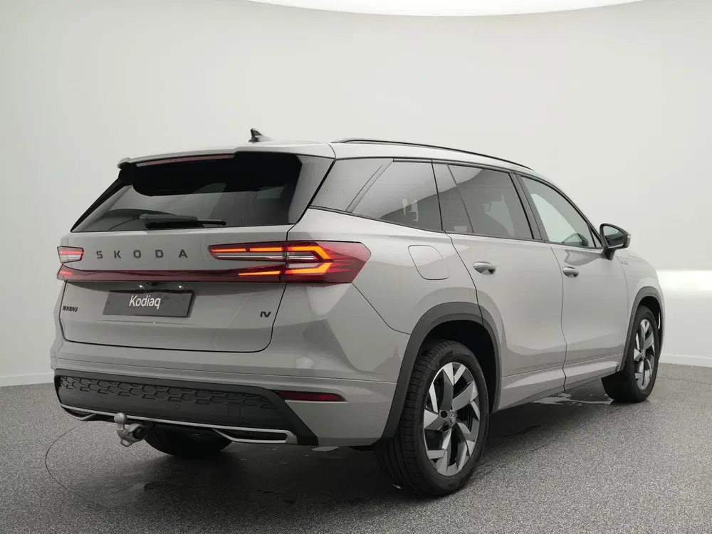Skoda Kodiaq Sportline Business 1.5 TSI PHEV uit 2026, foto 2