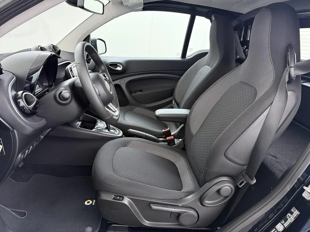 Smart forTwo cabrio EQ uit 2024, foto 20
