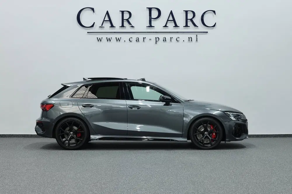Audi RS3 2.5 TFSI quattro 400+PK MATRIX-LED uit 2022, foto 4