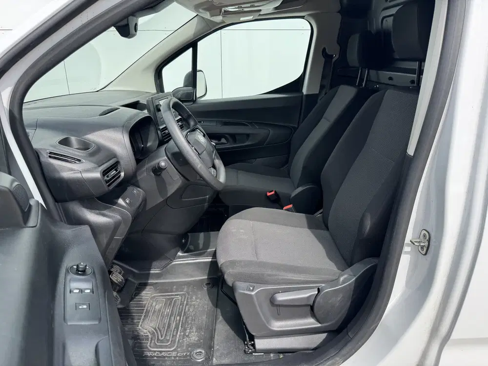 Toyota Proace City 1.5 D 100PK Nieuw Model L1 Climate Contr uit 2024, foto 7