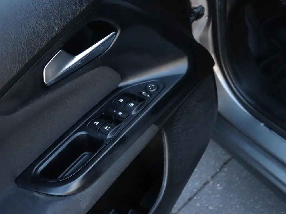 Fiat Tipo 1.0 Life uit 2021, foto 12