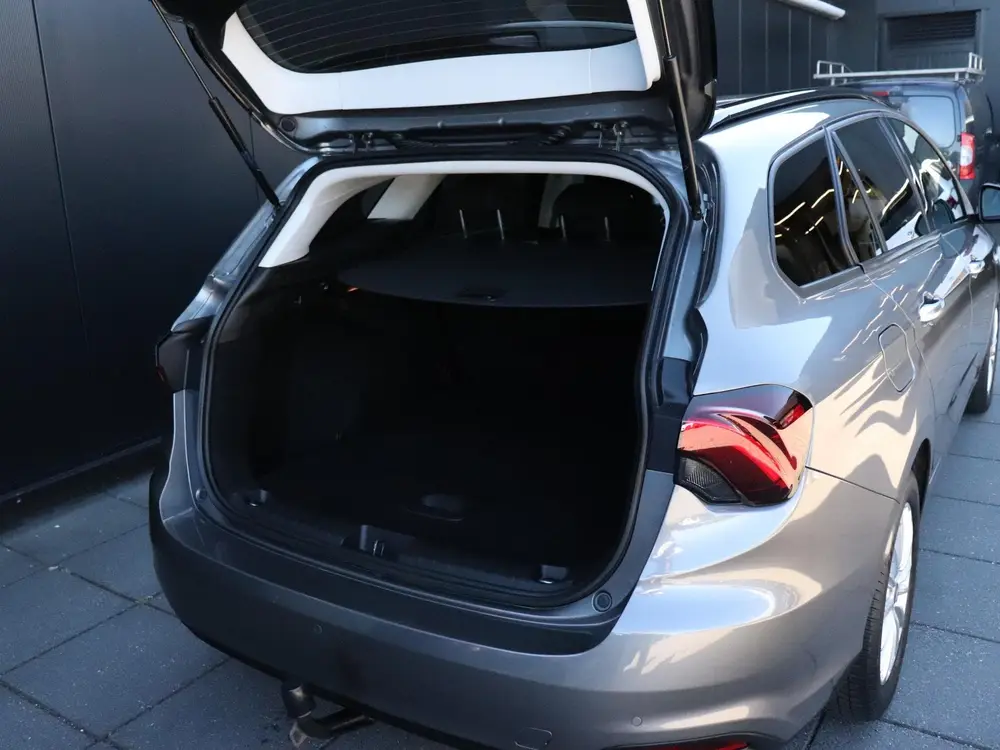 Fiat Tipo 1.0 Life uit 2021, foto 9