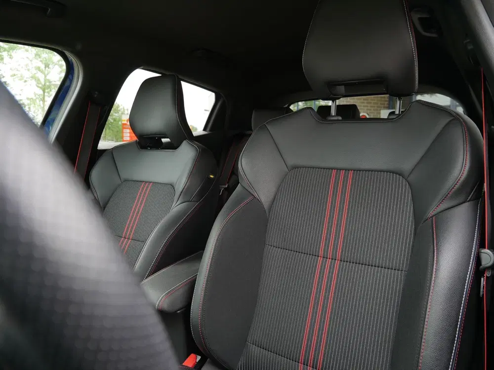 Renault Clio 1.3 TCe 130pk R.S. Line uit 2020, foto 8