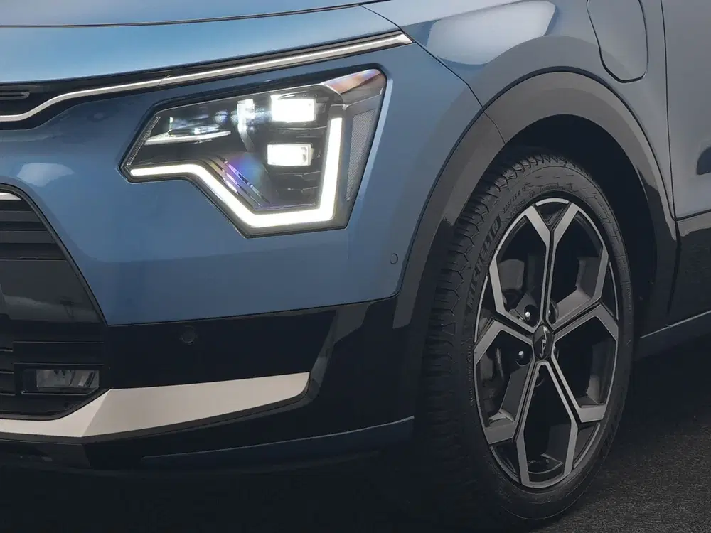 Kia Niro 1.6 GDi ExecutiveLine PHEV 182pk Dealer O. uit 2022, foto 7