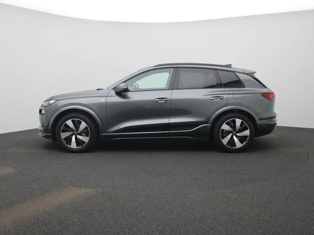 Audi Q6 e-tron S edition Quattro 100 kWh uit 2024, foto 4