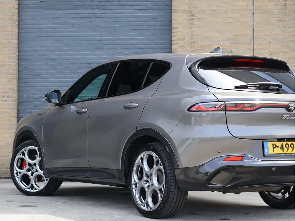 Alfa Romeo Tonale 1.5T Hybrid Edizione Speciale Leder | Auto uit 2022, foto 6