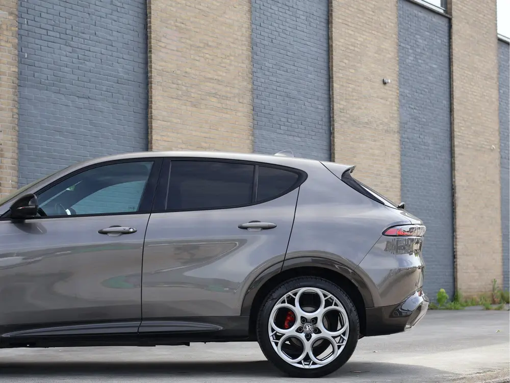 Alfa Romeo Tonale 1.5T Hybrid Edizione Speciale Leder | Auto uit 2022, foto 9