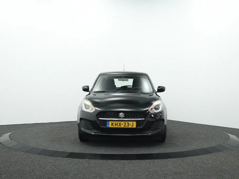 Suzuki Swift 1.2 1.2 Comfort Smart Hybrid uit 2021, foto 15
