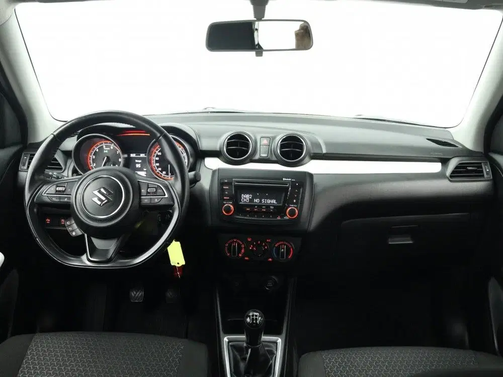 Suzuki Swift 1.2 1.2 Comfort Smart Hybrid uit 2021, foto 19
