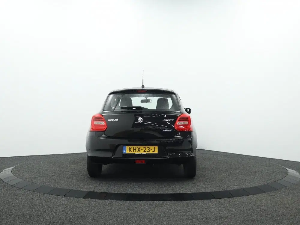 Suzuki Swift 1.2 1.2 Comfort Smart Hybrid uit 2021, foto 9