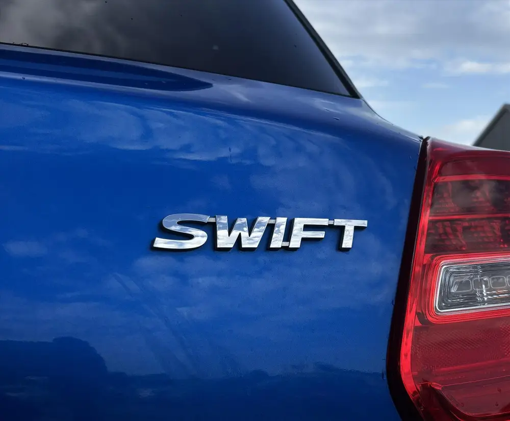 Suzuki Swift 1.2 DualJet Climate/Cruise/Keyless uit 2019, foto 16