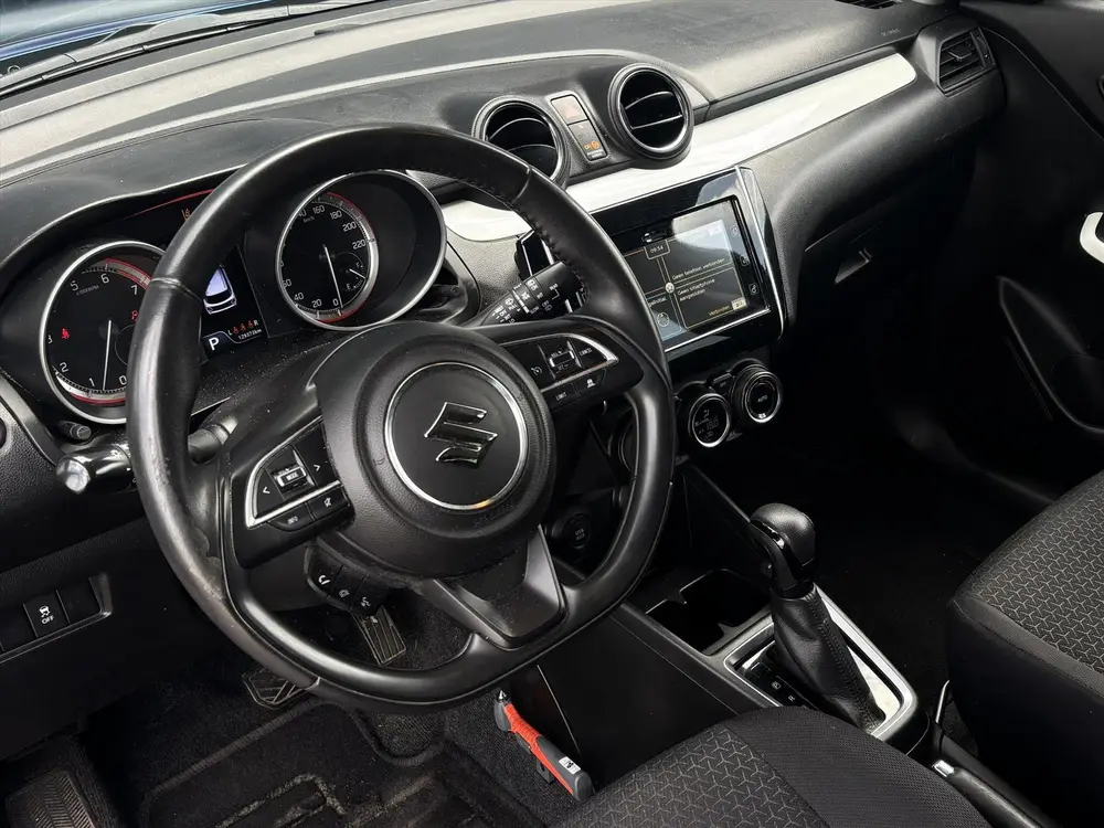 Suzuki Swift 1.2 DualJet Climate/Cruise/Keyless uit 2019, foto 17