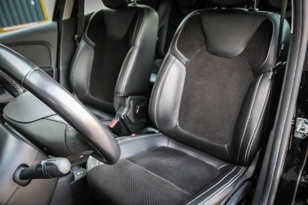 Renault Clio 0.9 TCe Intens Navi/Camera/Airco uit 2019, foto 13