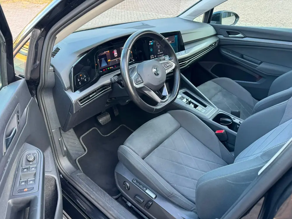 Volkswagen Golf 1.5 Etsi 150pk 7-DSG 2020 Zwart uit 2020, foto 11