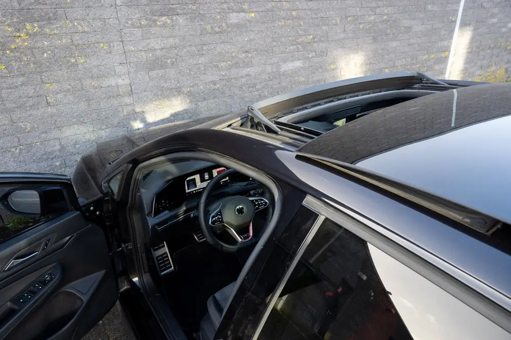 Volkswagen GOLF 2.0 TSI GTI Panoramadak uit 2020, foto 19