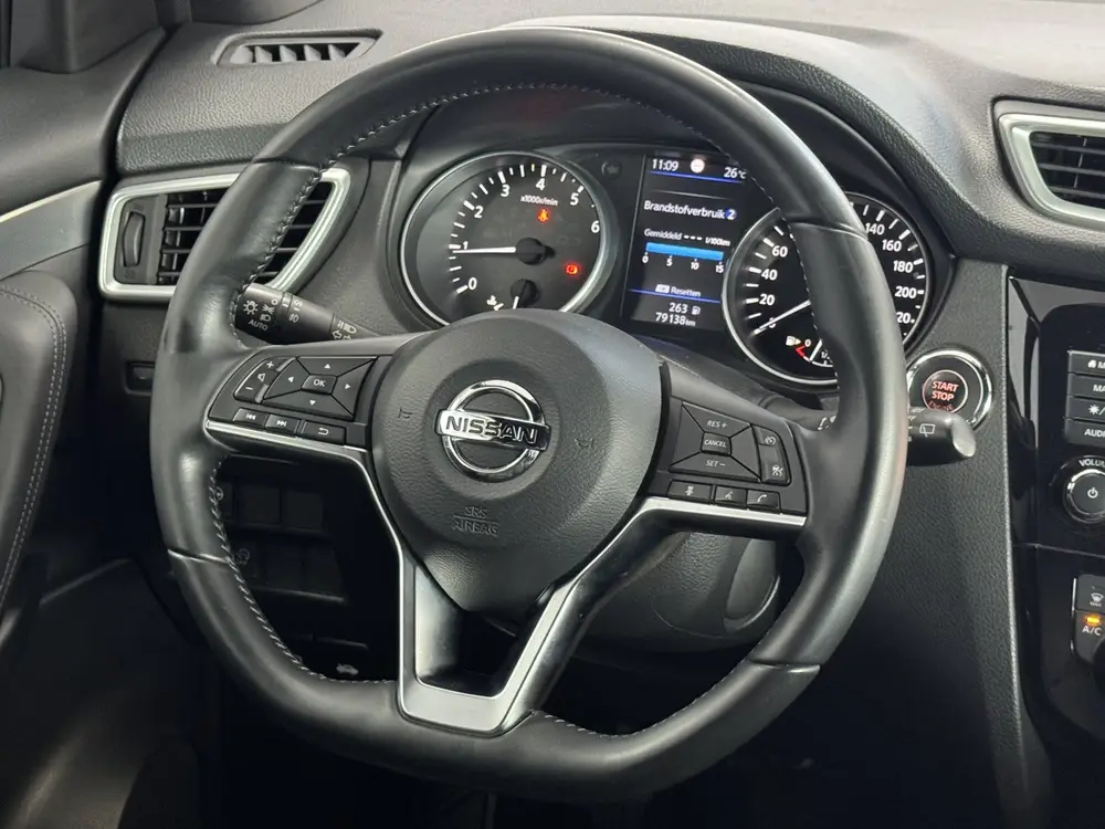 Nissan Qashqai 1.3 DIG-T Tekna BOSE Pano 360camera Elekt Sto uit 2019, foto 12
